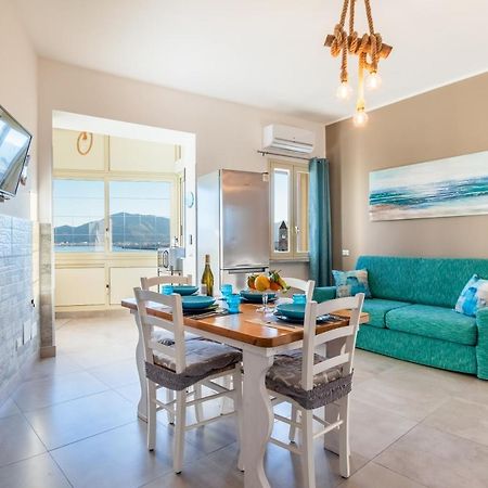 Casa De Paoli - Vista Mare Arenella, Palermo Con Parcheggio Privato Lägenhet Exteriör bild
