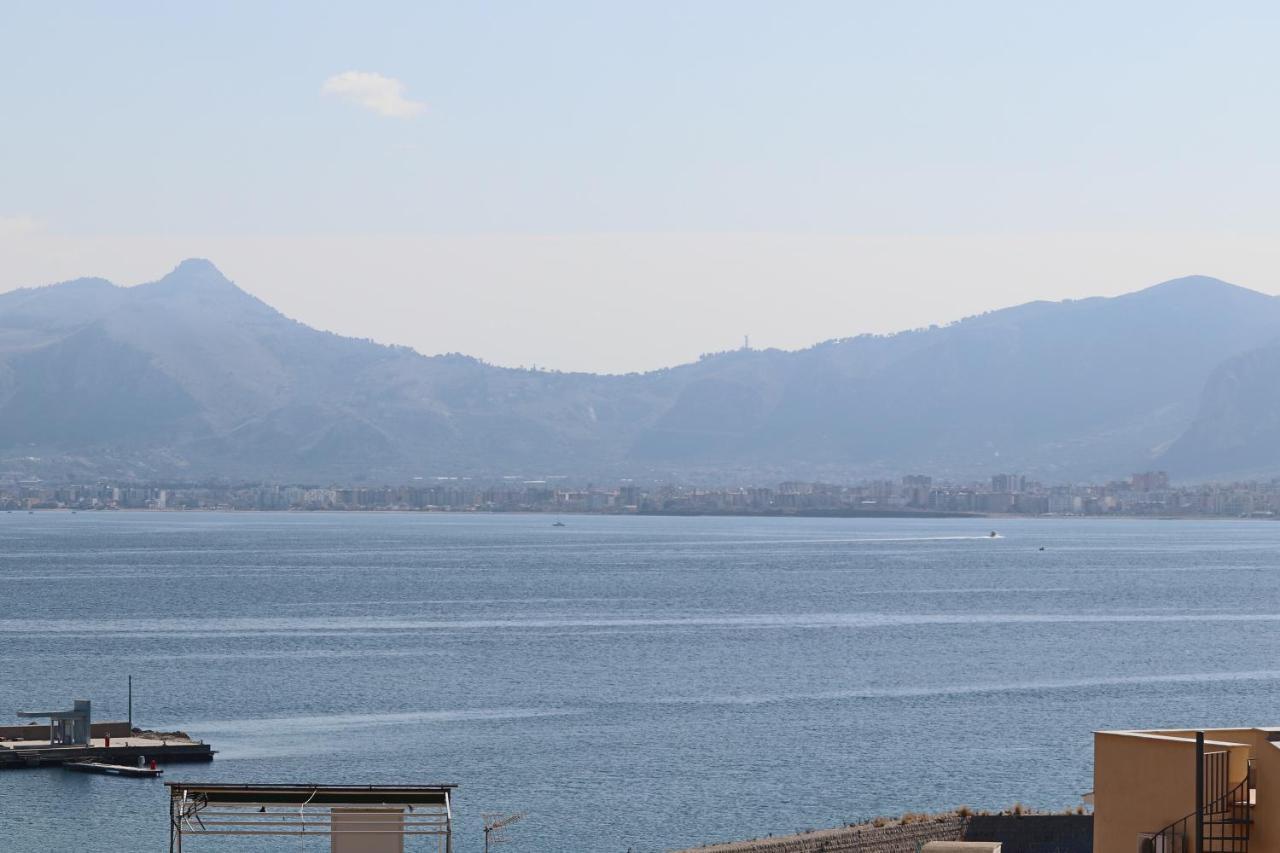 Casa De Paoli - Vista Mare Arenella, Palermo Con Parcheggio Privato Lägenhet Exteriör bild